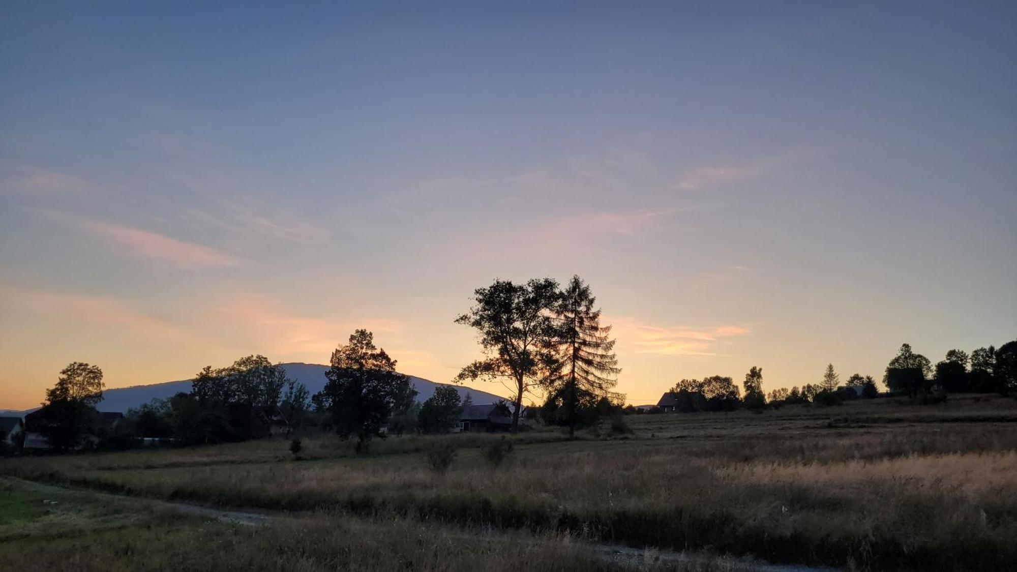 Hamajdowka Villa Zubrzyca Gorna Buitenkant foto
